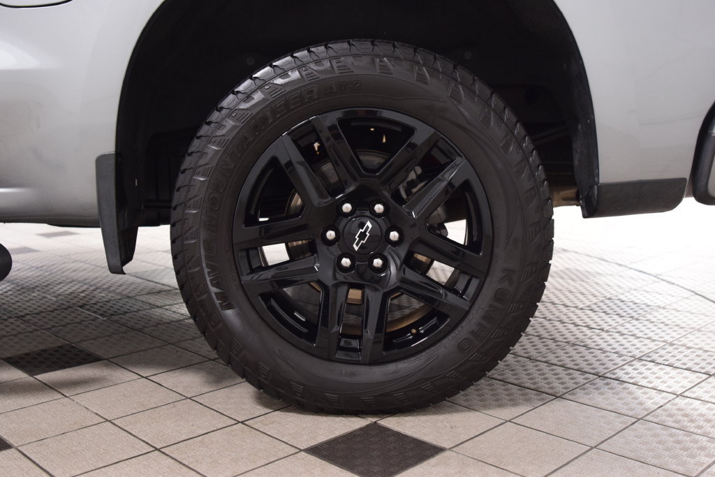 Used 2023 Chevrolet Silverado 1500 RST AWD/4WD image 23