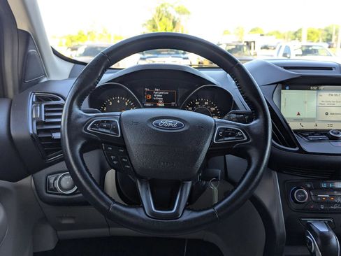 Used 2018 Ford Escape SEL AWD/4WD image 16