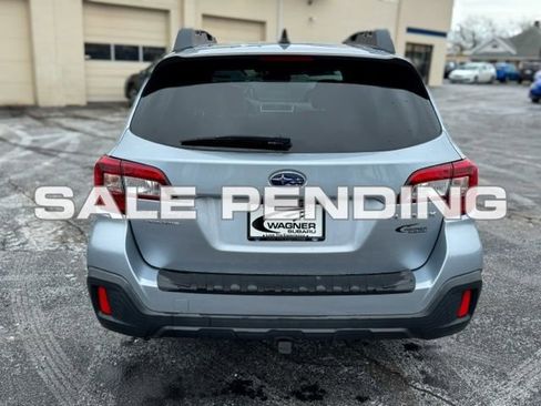 Used 2019 Subaru Outback 2.5i Limited w/ Popular Package #2 image 6