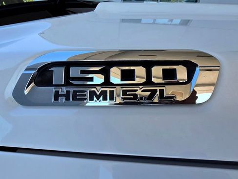 Used 2019 RAM 1500 Laramie image 29