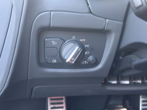 Used 2020 Audi R8 V10 image 18