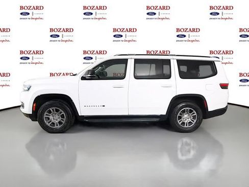 Used 2023 Jeep Wagoneer 2WD w/ Convenience Group I image 5
