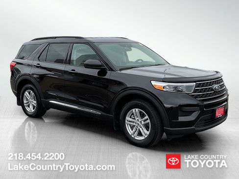 Used 2024 Ford Explorer XLT w/ Class IV Trailer Tow Package AWD/4WD image 7