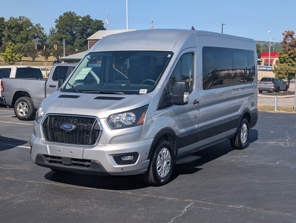 Certified 2024 Ford Transit 350 XLT RWD image 5