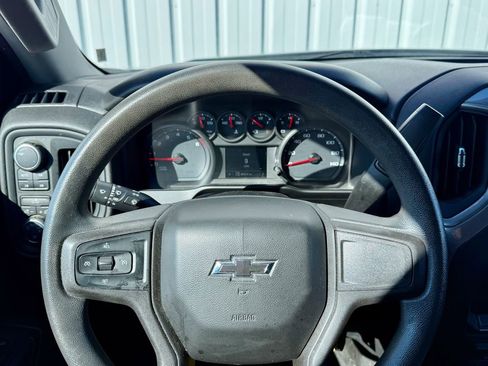 Used 2019 Chevrolet Silverado 1500 Custom Trail Boss w/ Custom Convenience Package image 18