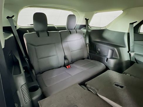 Used 2026 Ford Explorer Active image 31