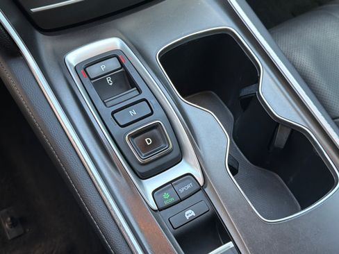 Used 2021 Honda Accord Touring image 32