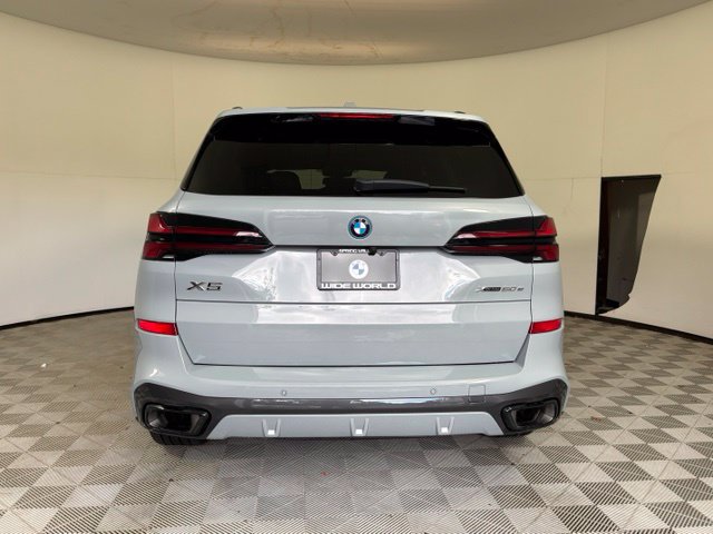 Used 2024 BMW X5 xDrive50e w/ Executive Package AWD/4WD image 6