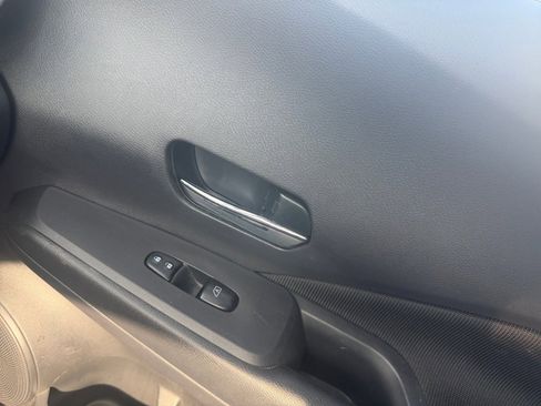 Used 2022 Nissan Kicks SV w/ Interior Electronics Package image 31