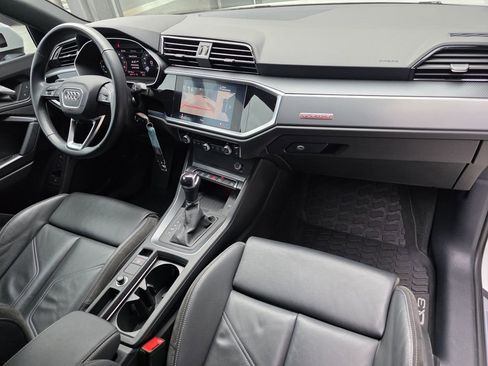 Used 2022 Audi Q3 2.0T Premium Plus w/ Premium Plus Package image 27