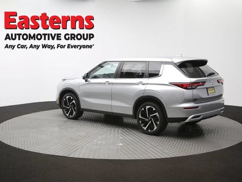 Used 2024 Mitsubishi Outlander SE AWD/4WD image 64
