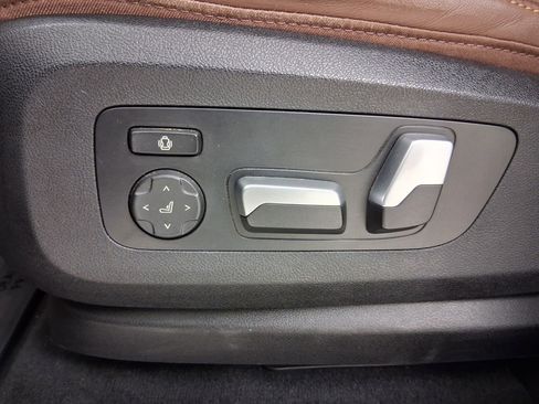 Certified 2023 BMW X5 sDrive40i w/ Climate Comfort Package image 13