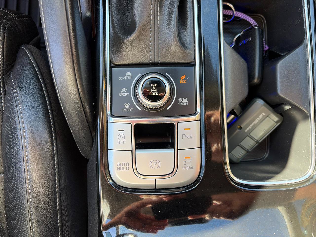 Used 2022 Kia Telluride SX w/ SX Prestige Package AWD/4WD image 22