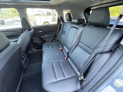Used 2023 Nissan Rogue SL FWD image 27