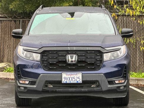 Used 2023 Honda Passport Elite image 6