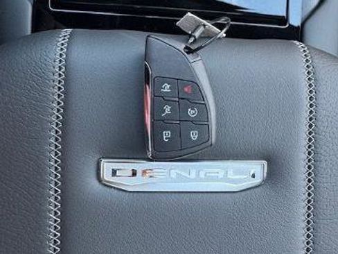 New 2026 GMC Yukon XL Denali w/ Sun & Power Step Package image 29