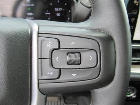 Used 2024 GMC Sierra 1500 Elevation image 23