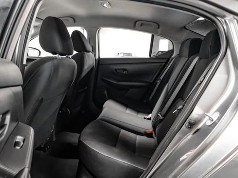 Used 2024 Nissan Sentra SV FWD image 43