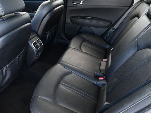 Used 2018 Kia Optima EX w/ Technology Package FWD image 12