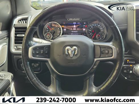 Used 2020 RAM 1500 Laramie AWD/4WD image 19