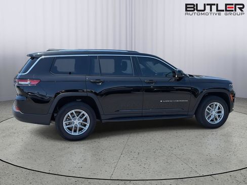 Used 2023 Jeep Grand Cherokee L Laredo w/ Luxury Tech Group I RWD image 7