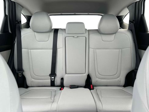 New 2025 Hyundai Tucson SEL image 16
