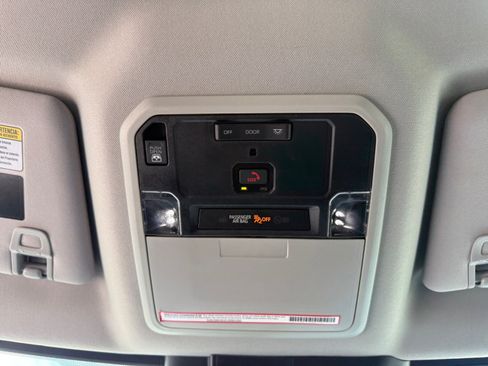 Used 2023 Toyota Tundra SR5 w/ SR5 Convenience Package RWD image 31