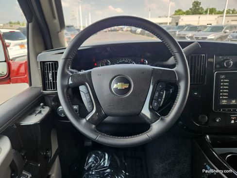 Used 2024 Chevrolet Express 2500 image 39