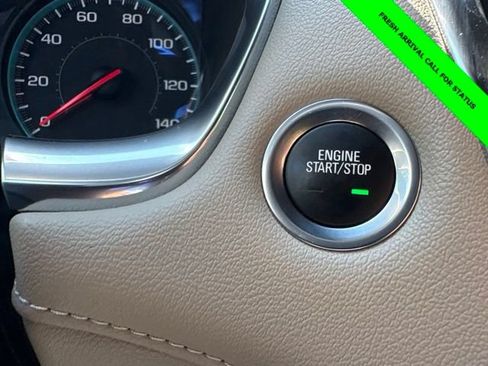 Used 2022 Chevrolet Traverse LS w/ Midnight/Sport Edition FWD image 17