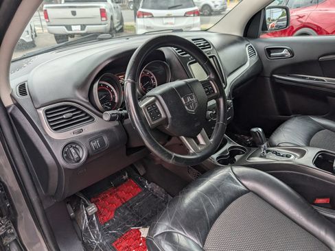 Used 2016 Dodge Journey Crossroad FWD image 12