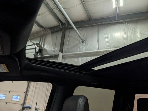 Used 2025 Ford F250 Platinum image 30