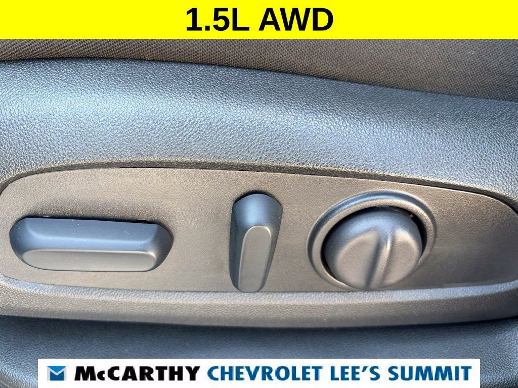 Used 2024 Chevrolet Equinox LT AWD/4WD image 37