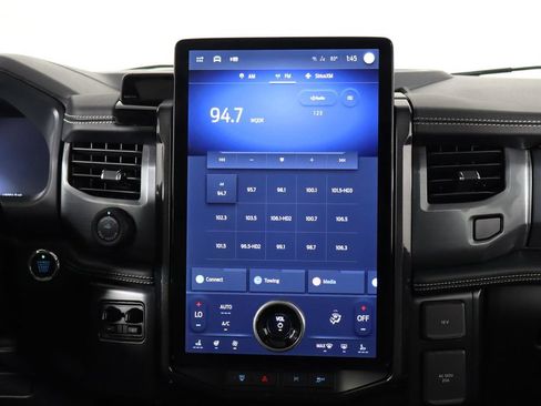 Used 2023 Ford F150 Lightning Platinum AWD/4WD image 29