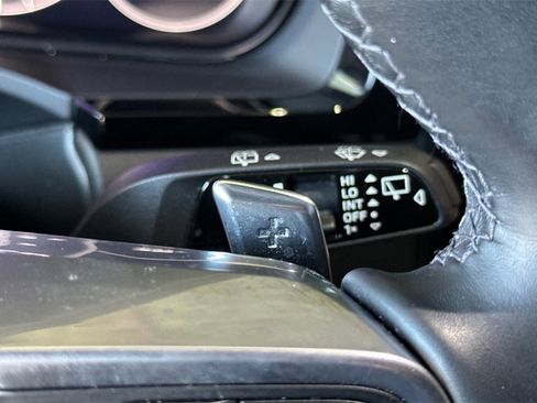 Used 2023 Porsche Cayenne image 33