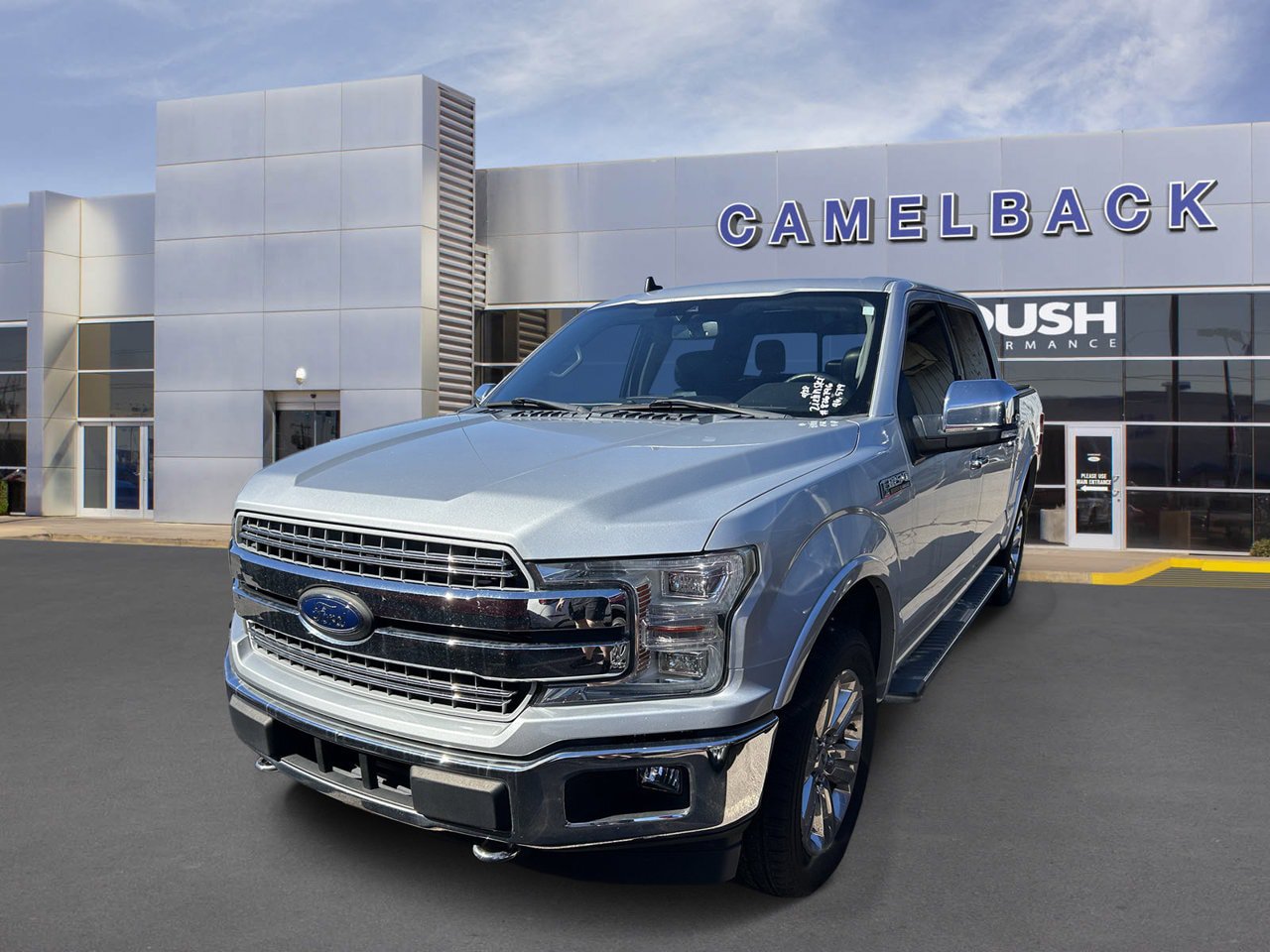 Used 2019 Ford F150 Lariat w/ Equipment Group 502A Luxury AWD/4WD image 2