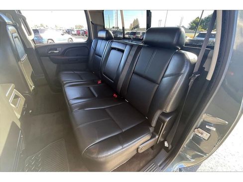 Used 2013 GMC Sierra 2500 SLT w/ SLT Convenience Package image 26