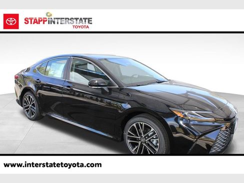 New 2026 Toyota Camry XLE FWD image 1