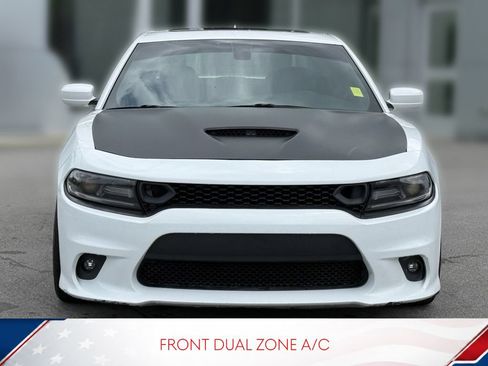 Used 2019 Dodge Charger R/T RWD image 3