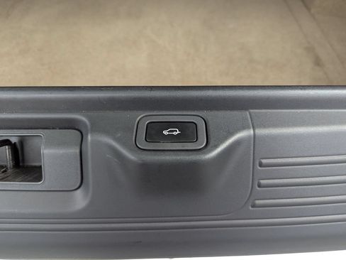 Used 2016 Land Rover Range Rover HSE AWD/4WD image 46