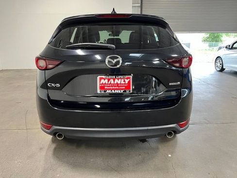 Used 2020 MAZDA CX-5 Touring FWD image 4