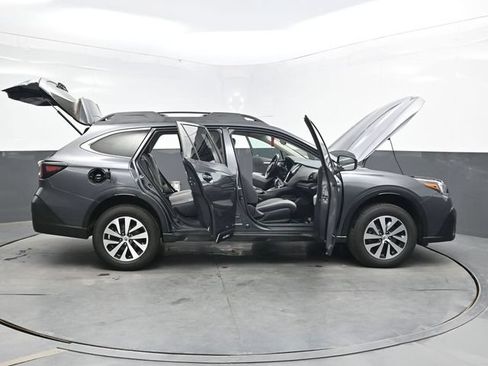 Used 2021 Subaru Outback Premium AWD/4WD image 47