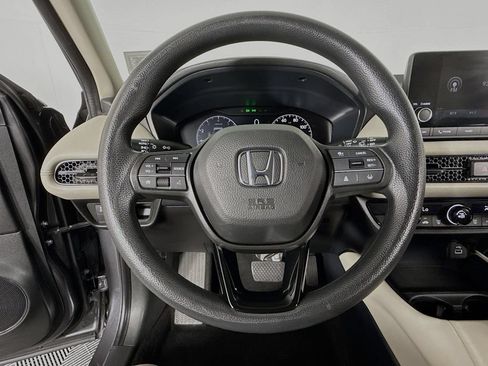 Certified 2024 Honda HR-V LX image 12