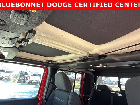 Used 2020 Jeep Gladiator Overland image 13