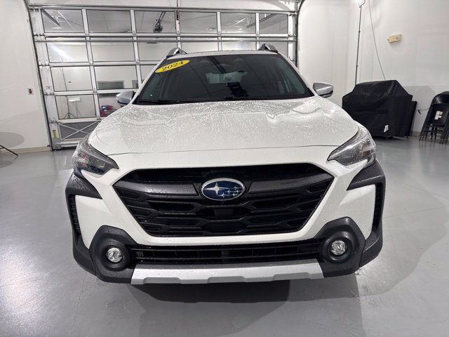 Used 2024 Subaru Outback Touring XT w/ Popular Package #2 AWD/4WD image 2