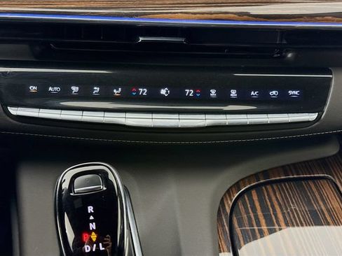 Used 2024 Cadillac Escalade ESV Premium Luxury w/ LPO, Floor Liner Package AWD/4WD image 17