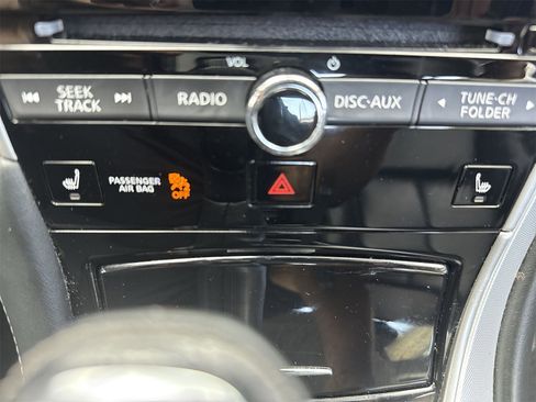 Used 2021 INFINITI Q50 Luxe image 30