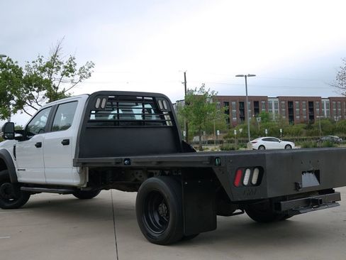 Used 2019 Ford F550 4x4 Crew Cab Super Duty w/ Power Equipment Group image 18