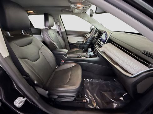 Used 2022 Jeep Compass Latitude w/ Sun and Sound Group image 29