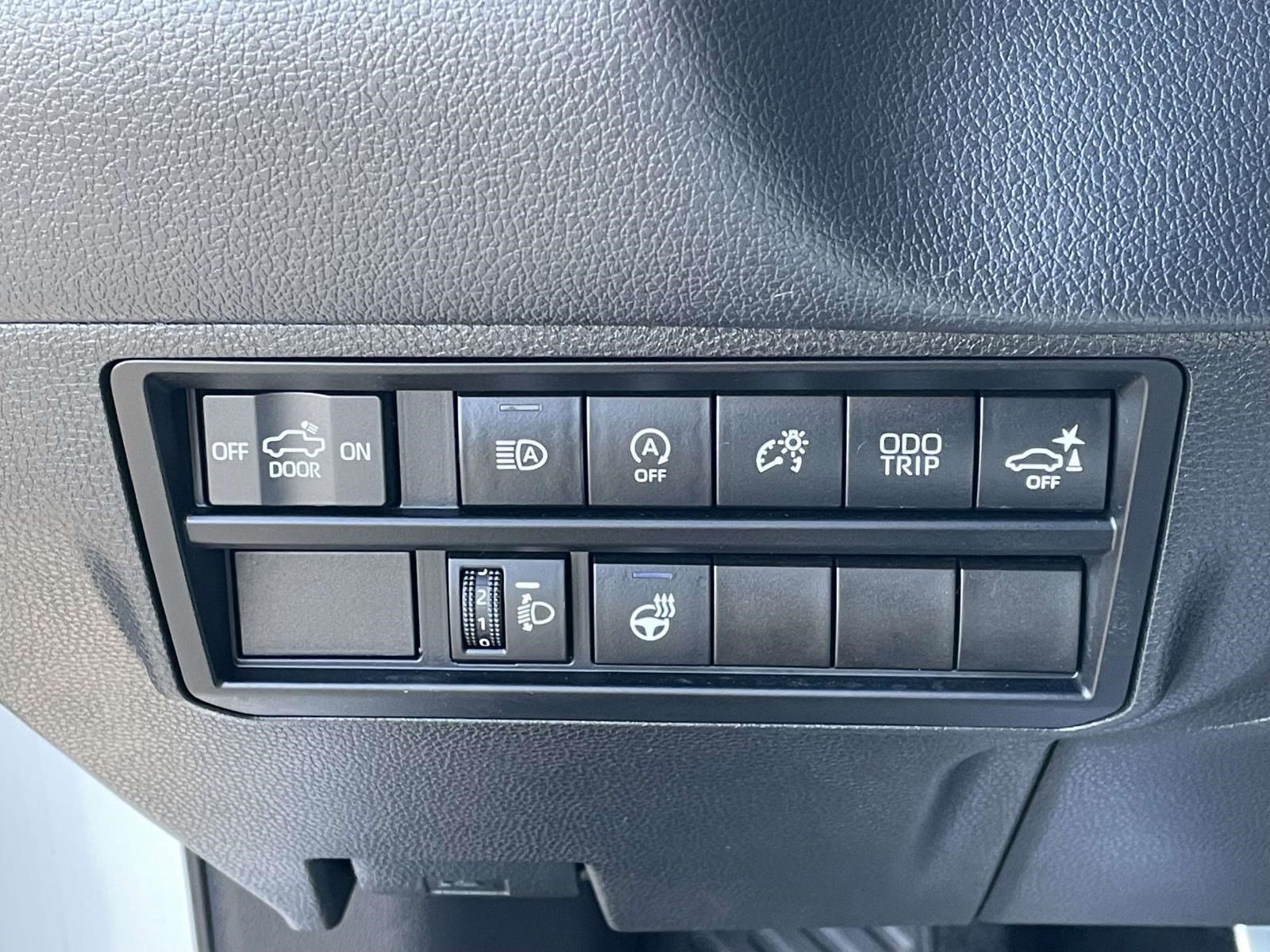 Used 2022 Toyota Tundra Limited w/ TRD Off-Road Package AWD/4WD image 23