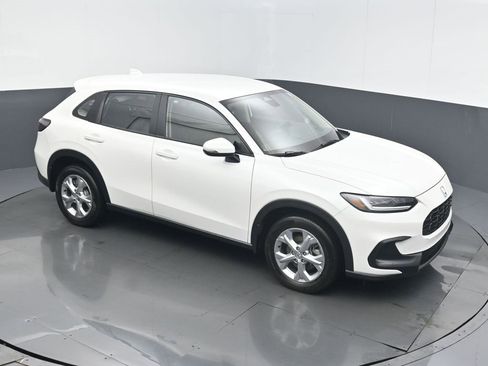 Certified 2025 Honda HR-V LX image 27